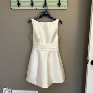 Naya BY-WATTERS, size 8 dress, Ivory-Nude, perfect for brides! Neve worn!!